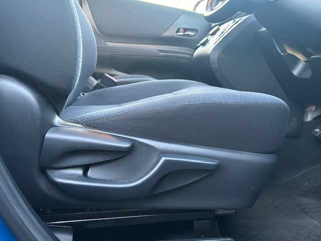 トヨタ シエンタ G 宮城県 2017(平29)年 6.3万km コバルトブルーメタリック 登録時走行距離６２８６４ｋｍ/純正SDナビ/CD/DVD/Bluetooth接続/フルセグテレビ/バックカメラ/両側パワースライドドア/トヨタセーフティーセンス/プリクラッシュセーフティー/レーンディパーチャーアラート/オートハイビーム/プッシュスタート/スマートキー/アイドリングストップ/横滑り防止/フォグランプ/純正ドライブレコーダー/ビルトインETC/ステアリングリモコン/純正フロアマット/AAC