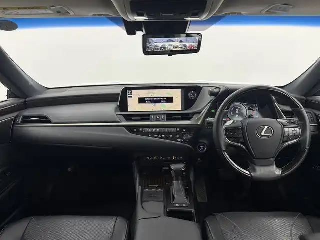 レクサス ＥＳ 300h バージョンL 愛知県 2020(令2)年 3.7万km レッドマイカクリスタルシャイン マークレビンソン　/サンルーフ　/純正１２．３インチナビ　/全方位カメラ　/デジタルインナーミラー　　/衝突軽減ブレーキ　/シートヒーター　/レザーシート　/パワーシート　/ステアヒーター　/ＢＳＭ　/ＥＴＣ２．０