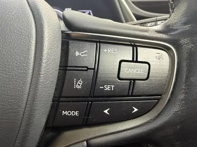 レクサス ＥＳ 300h バージョンL 愛知県 2020(令2)年 3.7万km レッドマイカクリスタルシャイン マークレビンソン　/サンルーフ　/純正１２．３インチナビ　/全方位カメラ　/デジタルインナーミラー　　/衝突軽減ブレーキ　/シートヒーター　/レザーシート　/パワーシート　/ステアヒーター　/ＢＳＭ　/ＥＴＣ２．０