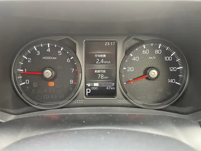 ダイハツ タフト G クロムベンチャー 福島県 2023(令5)年 0.1千km サンドベージュメタリック AIS検査済み/【2407008208】/10インチディスプレイオーディオ/15AW M29スティンガー　（バレルブラック）社外/マッドスター　ラジアル　A/T/1インチリフトアップキット（社外）/ダムド　littleD フェイスチェンジキット（タフト）社外/・フロントグリル/・フロントバンパー/・レターエンブレム（マットブラック）/フロントカメラ＋モニターセット（社外）/ステアリングスイッチ/電動格納ミラー/CURTルーフラック（社外）/イノー　ベースキャリア（社外）/社外パーツ取り付けあり