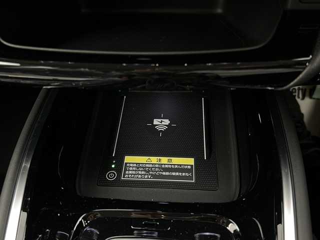 ホンダ ヴェゼル ハイブリッド e:HEV Z 宮城県 2025(令7)年 0.1万km未満 クリスタルブラックパール 登録済未使用車/4WD/純正OPグリル/Honda SENSING/・衝突軽減ブレーキ/・アダプティブクルーズコントロール/・車線維持支援システム/・オートハイビーム/・ブラインドスポットインフォメーション/メーカーOPナビ/・BT.USB.AppleCarPlay.AndroidAuto/バックカメラ/フルセグTV/電動リアゲート/ハーフレザーシート/前席シートヒーター/パドルシフト/革巻きステアリング/ステアリングスイッチ/ビルトインETC2.0/プッシュスタート/スマートキー×2/電動パーキングブレーキ/ワイヤレス充電器/LEDヘッドライト/LEDフォグライト/純正18インチAW/ワイパーデアイサー