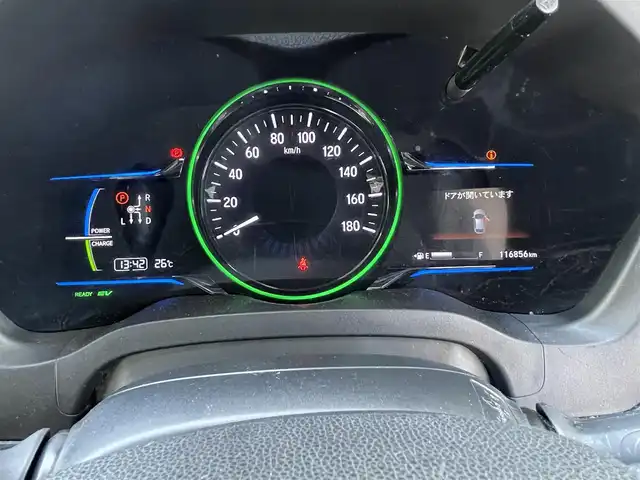 ホンダ ヴェゼル ハイブリッド Z 岐阜県 2014(平26)年 11.7万km クリスタルブラックパール (株)IDOMが運営する【じしゃロン多治見店】の自社ローン専用車両になります。こちらは現金またはオートローンご利用時の価格です。自社ローンご希望の方は別途その旨お申付け下さい。/メーカーオプションナビ/　（Bluetooth/DVD/フルセグ）/クルーズコントロール/衝突軽減ブレーキ/バックカメラ/前席シートヒーター/オートブレーキホールド/パドルシフト/ワイパーデアイサー/純正AW/新品夏タイヤ車載