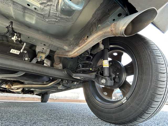 スズキ ハスラー Jスタイル ターボ 滋賀県 2021(令3)年 3.5万km デニムブルー ガンメタリック 2トーン ガソリン（ハイブリッド）/2WD(FF)/CVT/９インチ純正ナビ/(FM/AM/CD/DVD/フルセグ/Bluetooth)/ETC/前後ドライブレコーダー/全方位カメラ/バックカメラ/デュアルカメラブレーキサポート/踏み間違い防止アシスト	/レーンキープアシスト	/アダプティブクルーズコントロール/運転席・助手席シートヒーター/電動格納ミラー/アイドリングストップ/革巻きステアリング/ステアリングスイッチ/パドルシフト/オートライト/LEDヘッドライト/フロントフォグ/フルオートエアコン/プッシュスタート/スマートキー/スペアキー/純正フロアマット