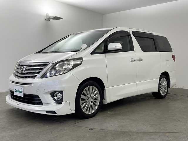 トヨタ アルファード 240S Cパッケージ 兵庫県 2012(平24)年 8.3万km ホワイトパールクリスタルシャイン ・純正ナビ&&Bluetoothオーディオ&CD/DVD&SD/・バックカメラ/・ドライブレコーダー/・MTモード付/・クルーズコントロール/・ETC/・横滑り防止装置/・コーナーセンサー/・両側パワースライドドア/・オットマンシート/・全席パワーシート/・メモリーシート/・純正フロアマット/・TRDエアロ/・スマートキー/・HIDライト/・防眩ミラー/・nanoe
