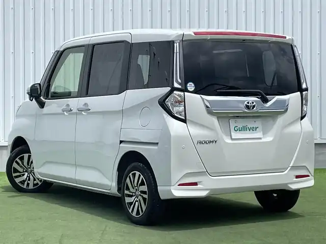 トヨタ ルーミー カスタムG 香川県 2023(令5)年 0.9万km パールホワイトⅢ 登録時走行距離 8135km/ディーラーオプション9インチナビ/→AM/FM/フルセグTV/Bluetooth/バックカメラ/プリクラッシュセーフティ/アダプティブクルーズコントロール/レーンディパーチャーアラート/クリアランスソナー/両側パワースライドドア/LEDオートライト/フォグランプ/ビルトインETC2.0/横滑り防止装置/オートホールド機能付き電子パーキング/リアサンシェード/プッシュスタート/スマートキー/スペアキー
