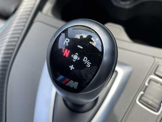 ＢＭＷ Ｍ２ 東京都 2016(平28)年 3.7万km アルピンホワイトⅢ ワンオーナー/純正ナビ/CD/BT/AUX/バックモニター/黒レザーシート/シートヒーター/ACC/レーンディパーチャーW/ドライブレコーダー/スマートキー