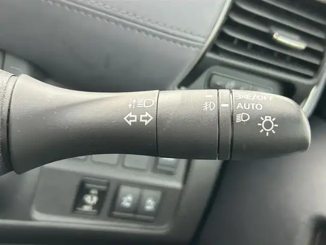 日産 セレナ e－パワー ハイウェイスター V 兵庫県 2022(令4)年 3.1万km ブリリアントホワイトパール プロパイロット/アラウンドビューモニター/純正ドライブレコーダー/純正９インチナビ/両側パワースライドド/Bluetoothオーディオ/オートホールド/スイッチスタート/CD/DVD/ブルーレイ/フルセグTV/デジタルインナーミラー/スマートキー/ETC/社外フロアマット