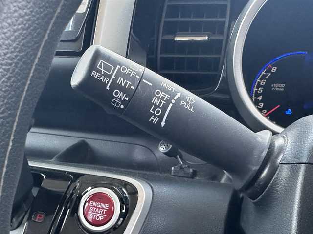 ホンダ Ｎ ＢＯＸ カスタム G Lパッケージ 滋賀県 2012(平24)年 3.5万km ポリッシュドメタルメタリック 純正ナビ/(CD/DVD/フルセグ/Bluetooth)/バックカメラ/両側パワースライドドア/オートエアコン/オートライト/プッシュスタート/純正アルミホイール/HID/フォグライト/ドアバイザー/純正フロアマット