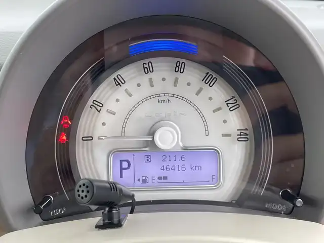 スズキ ラパン X 宮城県 2017(平29)年 4.7万km シフォンアイボリーメタリック パナソニックナビ/全方位カメラ/フルセグTV/Bluetoothオーディオ/HIDヘッドライト/純正14インチAW/純正ルーフラック/衝突軽減ブレーキ/シートヒーター/ETC/ドライブレコーダー/ステアリングスイッチ/スマートキー×２/禁煙車