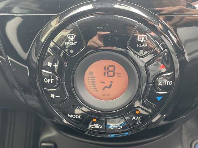 日産 ノート e－パワー X 大分県 2017(平29)年 6万km グレー 社外SDナビ  DVD再生あり/アラウンドビューモニター/インテリジェントルームミラー/オートリトラクタブルミラー/スマートキー プッシュスタート/レーンキープアシスト/衝突被害軽減ブレーキ/オートライト/社外ETC