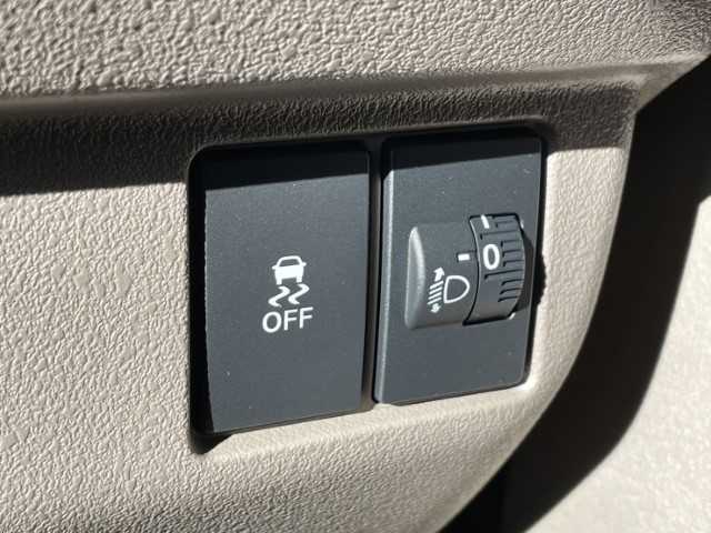 ホンダ Ｎ ＢＯＸ JOY ターボ 岩手県 2025(令7)年 0.1千km ベージュ AIS検査済み/【2507005138】/禁煙車/LEDヘッドライト/オートライト/両側パワスラ/ハーフレザーシート/スマートキー/USB入力端子/シートヒーター/AAC/障害物センサー/盗難防止装置/オートマチックハイビーム/踏み間違い防止/レーンキープアシスト/横滑り防止/衝突被害軽減ブレーキ/オートクルーズコントロール/マッドスター　ラジアル　A/T （社外）/ダムド　Angieフェイスチェンジキット（社外）/社外パーツ取付有