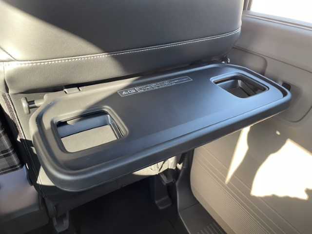 ホンダ Ｎ ＢＯＸ JOY ターボ 岩手県 2025(令7)年 0.1千km ベージュ AIS検査済み/【2507005138】/禁煙車/LEDヘッドライト/オートライト/両側パワスラ/ハーフレザーシート/スマートキー/USB入力端子/シートヒーター/AAC/障害物センサー/盗難防止装置/オートマチックハイビーム/踏み間違い防止/レーンキープアシスト/横滑り防止/衝突被害軽減ブレーキ/オートクルーズコントロール/マッドスター　ラジアル　A/T （社外）/ダムド　Angieフェイスチェンジキット（社外）/社外パーツ取付有