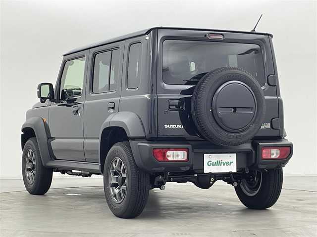 スズキ ジムニー ノマド FC 群馬県 2025(令7)年 0.1万km未満 黒 登録済未使用車(登録時走行距離：50km)/―――――――――――/7インチナビ/・Bluetooth/ワンセグTV/CD/DVD/HDD/AM/FM/アダプティブクルーズコントロール/デュアルカメラブレーキサポート/車線逸脱警報/ふらつき警報/後退時ブレーキサポート/ハイビームアシスト/標識認識機能/誤発進/後方誤発進抑制機能/先行車発進お知らせ機能/ヒルディセントコントロール/LEDヘッドランプ/ヘッドランプウォッシャー/前席シートヒーター/純正15インチアルミホイール