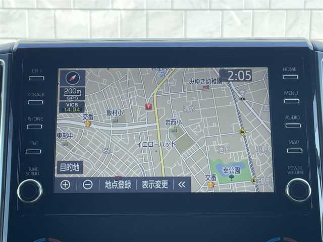 トヨタ グランエース プレミアム 愛知県 2020(令2)年 6.3万km ホワイトパールクリスタルシャイン ・純正ディスプレイオーディオ（コネクッティッドナビ対応）/・全方位カメラ/・フルセグTV/・フリップダウンモニター/・ETC2.0/・Bluetooth/USB接続/・アダプティブクルーズコントロール/・パワーシート（全席）/・シートヒーター（全席）/・本革シート/・両側パワースライドドア/・純正フロアマット/・キャプテンシート（2列目、3列目）/・オットマン（2列目、3列目）/・純正17インチアルミホイール/・LEDヘッドライト/・オートマチックハイビーム/・コーナーセンサー/・横滑り防止装置/・衝突軽減ブレーキ/・レーンキープアシスト/・ブラインドスポットモニター/・ドライブレコーダー（前後）/・充電用USBポート（6個）/・全席オートエアコン