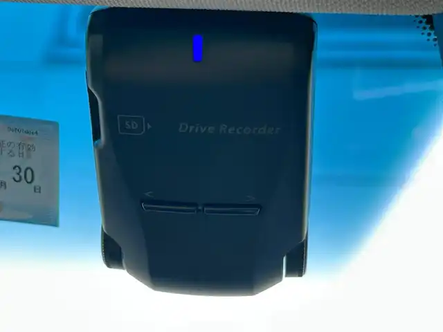 日産 フーガ ハイブリッド 茨城県 2014(平26)年 2.5万km エターナルスノーホワイト 純正メーカーHDDナビ/　フルセグ/AM/FM/CD/DVD/バックカメラ/パワーバックドア/黒革シート/前席シートヒーター/前席エアシート/ビルトインETC/前方ドライブレコーダー/パワシート/クルーズコントロール/クリアランソナー/純正フロアマット/純正ドアバイザー/プッシュスタート/スペアキー