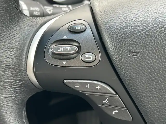 日産 フーガ ハイブリッド 茨城県 2014(平26)年 2.5万km エターナルスノーホワイト 純正メーカーHDDナビ/　フルセグ/AM/FM/CD/DVD/バックカメラ/パワーバックドア/黒革シート/前席シートヒーター/前席エアシート/ビルトインETC/前方ドライブレコーダー/パワシート/クルーズコントロール/クリアランソナー/純正フロアマット/純正ドアバイザー/プッシュスタート/スペアキー