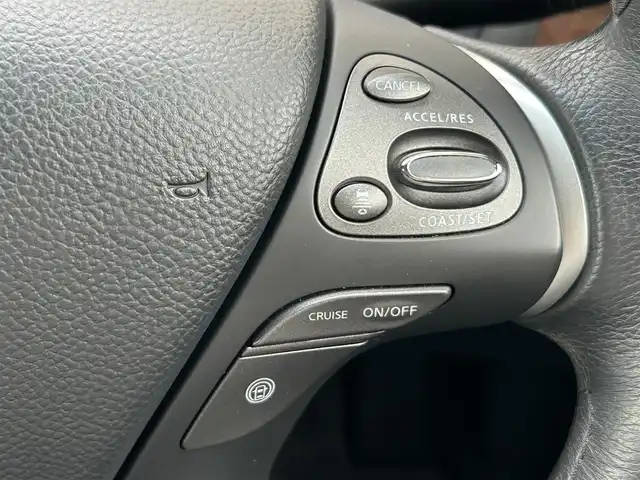 日産 フーガ ハイブリッド 茨城県 2014(平26)年 2.5万km エターナルスノーホワイト 純正メーカーHDDナビ/　フルセグ/AM/FM/CD/DVD/バックカメラ/パワーバックドア/黒革シート/前席シートヒーター/前席エアシート/ビルトインETC/前方ドライブレコーダー/パワシート/クルーズコントロール/クリアランソナー/純正フロアマット/純正ドアバイザー/プッシュスタート/スペアキー