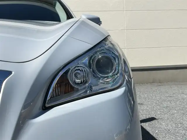 日産 フーガ ハイブリッド 茨城県 2014(平26)年 2.5万km エターナルスノーホワイト 純正メーカーHDDナビ/　フルセグ/AM/FM/CD/DVD/バックカメラ/パワーバックドア/黒革シート/前席シートヒーター/前席エアシート/ビルトインETC/前方ドライブレコーダー/パワシート/クルーズコントロール/クリアランソナー/純正フロアマット/純正ドアバイザー/プッシュスタート/スペアキー