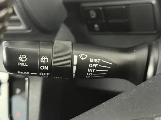 トヨタ シエンタ G クエロ 愛知県 2019(平31)年 4.2万km ホワイトパールクリスタルシャイン 社外9インチナビ/フルセグTV/CD/DVD再生/Bluetooth接続/バックモニター/トヨタセーフティセンス/プリクラッシュセーフティ/レーンデイパーチャーアラート/オートマチックハイビーム/ステアリングスイッチ/両側電動スライドドア/クリアランスソナー/オートエアコン/ドライブレコーダー/ETC/コンビシート/カーテンエアバック/TRDエアロパーツ
