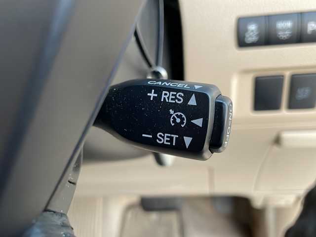 トヨタ アルファード 350G Lパッケージ 岩手県 2010(平22)年 7.3万km ゴールドパールクリスタルシャイン フリップダウンモニター　サンルーフ　両側パワースライドドア　純正ナビ　バックカメラ　Ｂｌｕｅｔｏｏｔｈ　レザーシート　パワーシート　シートヒーター　オットマン付きキャプテンシート　横滑り防止システム