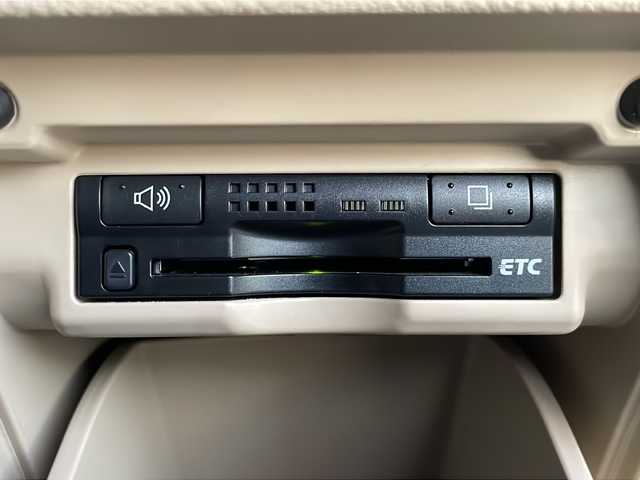 トヨタ アルファード 350G Lパッケージ 岩手県 2010(平22)年 7.3万km ゴールドパールクリスタルシャイン フリップダウンモニター　サンルーフ　両側パワースライドドア　純正ナビ　バックカメラ　Ｂｌｕｅｔｏｏｔｈ　レザーシート　パワーシート　シートヒーター　オットマン付きキャプテンシート　横滑り防止システム