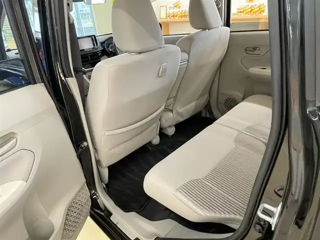 ダイハツ ムーヴ L SAⅢ 新潟県 2017(平29)年 4.2万km ブラックマイカメタリック ・4WD/・純正ナビ/フルセグTV/DVD/CD/SD/BT/・バックカメラ/・純正エンジンスターター/・ドライブレコーダー/・スマートアシスト3/・衝突被害軽減ブレーキ/・車線逸脱警報/・前後誤発進抑制機能/・オートマチックハイビーム/・横滑り防止/・アイドリングストップ/・運転席シートヒーター/・キーレス/・ドアバイザー/・電格ミラー