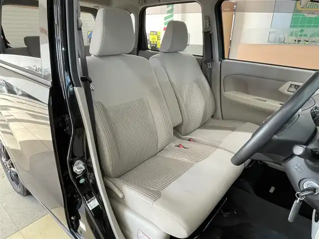 ダイハツ ムーヴ L SAⅢ 新潟県 2017(平29)年 4.2万km ブラックマイカメタリック ・4WD/・純正ナビ/フルセグTV/DVD/CD/SD/BT/・バックカメラ/・純正エンジンスターター/・ドライブレコーダー/・スマートアシスト3/・衝突被害軽減ブレーキ/・車線逸脱警報/・前後誤発進抑制機能/・オートマチックハイビーム/・横滑り防止/・アイドリングストップ/・運転席シートヒーター/・キーレス/・ドアバイザー/・電格ミラー