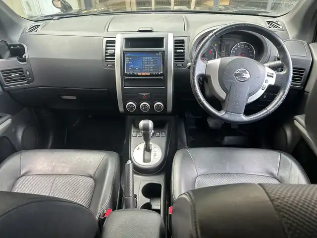 日産 エクストレイル 20Xtt 埼玉県 2013(平25)年 11.7万km 黒 純正ナビ/　　CD/DVD/BT/バックカメラ/クルーズコントロール/カプロンシート/シートヒーター/スマートキー/ETC/禁煙車