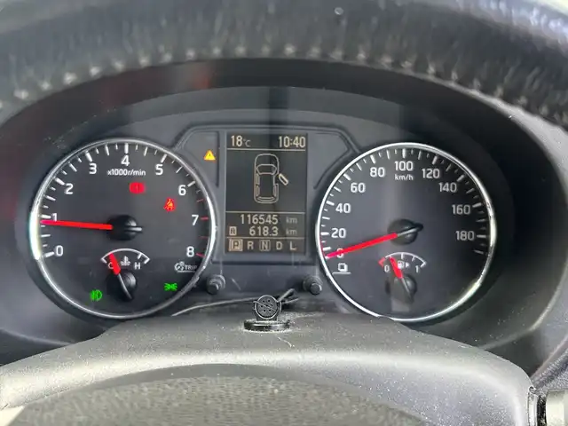 日産 エクストレイル 20Xtt 埼玉県 2013(平25)年 11.7万km 黒 純正ナビ/　　CD/DVD/BT/バックカメラ/クルーズコントロール/カプロンシート/シートヒーター/スマートキー/ETC/禁煙車