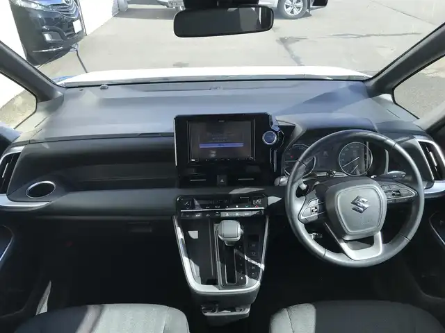 スズキ ランディ ハイブリッドG 富山県 2022(令4)年 5.6万km ホワイトパールクリスタルシャイン 〇純正ナビ/〇フルセグTV/〇バックカメラ/〇11.6インチフリップダウンモニター/〇両側パワースライドドア/〇ビルトインETC/〇前後ドラレコ/〇コーナーセンサー/〇セーフティセンス/〇革巻きステアリング/〇シートヒーター/〇左右独立温度調整オートエアコン/〇純正16インチアルミ/〇スマートキー/〇禁煙車