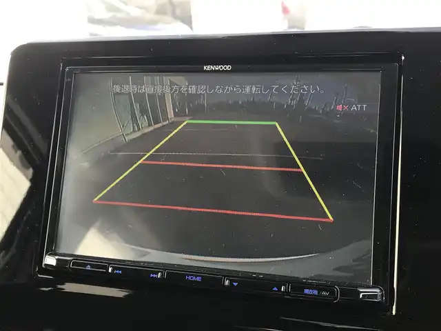 スズキ ランディ ハイブリッドG 富山県 2022(令4)年 5.6万km ホワイトパールクリスタルシャイン 〇純正ナビ/〇フルセグTV/〇バックカメラ/〇11.6インチフリップダウンモニター/〇両側パワースライドドア/〇ビルトインETC/〇前後ドラレコ/〇コーナーセンサー/〇セーフティセンス/〇革巻きステアリング/〇シートヒーター/〇左右独立温度調整オートエアコン/〇純正16インチアルミ/〇スマートキー/〇禁煙車