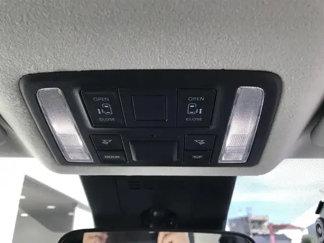 スズキ ランディ ハイブリッドG 富山県 2022(令4)年 5.6万km ホワイトパールクリスタルシャイン 〇純正ナビ/〇フルセグTV/〇バックカメラ/〇11.6インチフリップダウンモニター/〇両側パワースライドドア/〇ビルトインETC/〇前後ドラレコ/〇コーナーセンサー/〇セーフティセンス/〇革巻きステアリング/〇シートヒーター/〇左右独立温度調整オートエアコン/〇純正16インチアルミ/〇スマートキー/〇禁煙車