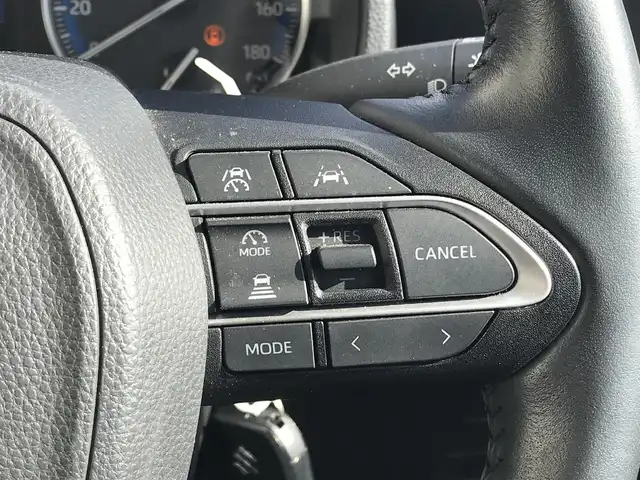 スズキ ランディ ハイブリッドG 富山県 2022(令4)年 5.6万km ホワイトパールクリスタルシャイン 〇純正ナビ/〇フルセグTV/〇バックカメラ/〇11.6インチフリップダウンモニター/〇両側パワースライドドア/〇ビルトインETC/〇前後ドラレコ/〇コーナーセンサー/〇セーフティセンス/〇革巻きステアリング/〇シートヒーター/〇左右独立温度調整オートエアコン/〇純正16インチアルミ/〇スマートキー/〇禁煙車