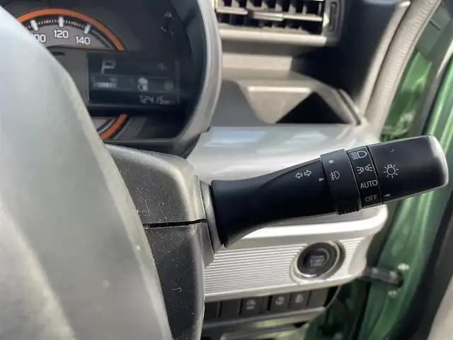 スズキ スペーシア ギア HYBRID XZ 大阪府 2019(令1)年 7.3万km ツールグリーンパールメタリック/ガンメタリック2トーンルーフ ”(株)IDOMが運営する【じしゃロン堺店】の自社ローン専用車両になります。/こちらは現金またはオートローンご利用時の価格です。自社ローンご希望の方は別途その旨お申付け下さい”