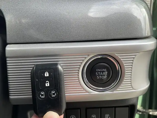 スズキ スペーシア ギア HYBRID XZ 大阪府 2019(令1)年 7.3万km ツールグリーンパールメタリック/ガンメタリック2トーンルーフ ”(株)IDOMが運営する【じしゃロン堺店】の自社ローン専用車両になります。/こちらは現金またはオートローンご利用時の価格です。自社ローンご希望の方は別途その旨お申付け下さい”