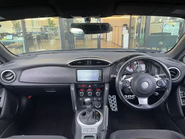 トヨタ ８６ GT 東京都 2017(平29)年 2.4万km アズライトブルー モデリスタエアロ/・フロント・サイド・リアアンダー/トランクスポイラー/純正SDナビ/・CD/BT/AM/FM/TV/バックカメラ/革巻きステアリング/LEDヘッドライト/フォグランプ/ハーフレザーシート/横滑り防止装置/プッシュスタート