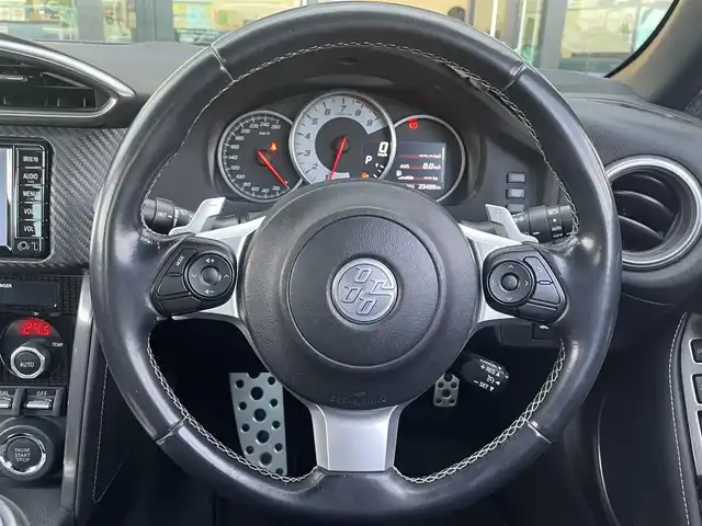 トヨタ ８６ GT 東京都 2017(平29)年 2.4万km アズライトブルー モデリスタエアロ/・フロント・サイド・リアアンダー/トランクスポイラー/純正SDナビ/・CD/BT/AM/FM/TV/バックカメラ/革巻きステアリング/LEDヘッドライト/フォグランプ/ハーフレザーシート/横滑り防止装置/プッシュスタート