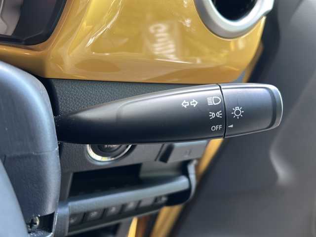 スズキ ハスラー G 京都府 2018(平30)年 2.4万km アクティブイエロー/ブラック2トーンルーフ ワンオーナー/純正ナビ/・ワンセグTV/CD/AM/FM/・バックカメラ/ドライブレコーダー前後/ETC/プッシュスタート/シートヒーター/アイドリングストップ/電格ミラー/衝突軽減/横滑り防止/純正ドアバイザー/純正フロアマット/保証書/取説/スマートキースペア×１