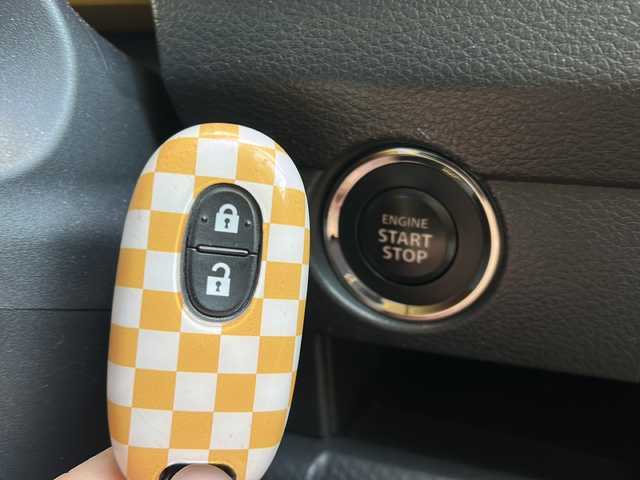 スズキ ハスラー G 京都府 2018(平30)年 2.4万km アクティブイエロー/ブラック2トーンルーフ ワンオーナー/純正ナビ/・ワンセグTV/CD/AM/FM/・バックカメラ/ドライブレコーダー前後/ETC/プッシュスタート/シートヒーター/アイドリングストップ/電格ミラー/衝突軽減/横滑り防止/純正ドアバイザー/純正フロアマット/保証書/取説/スマートキースペア×１