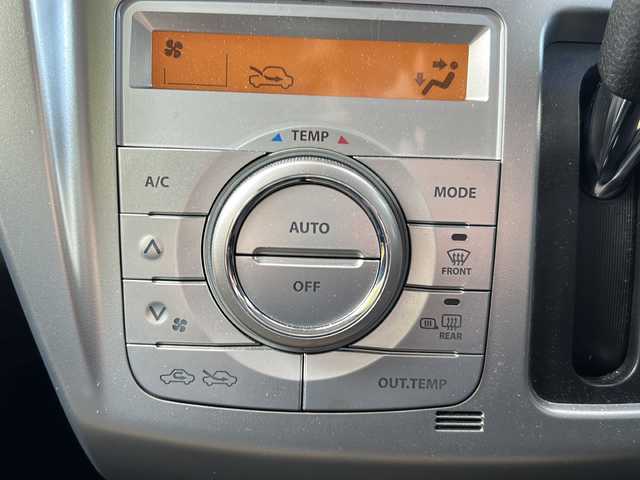 スズキ ハスラー G 京都府 2018(平30)年 2.4万km アクティブイエロー/ブラック2トーンルーフ ワンオーナー/純正ナビ/・ワンセグTV/CD/AM/FM/・バックカメラ/ドライブレコーダー前後/ETC/プッシュスタート/シートヒーター/アイドリングストップ/電格ミラー/衝突軽減/横滑り防止/純正ドアバイザー/純正フロアマット/保証書/取説/スマートキースペア×１