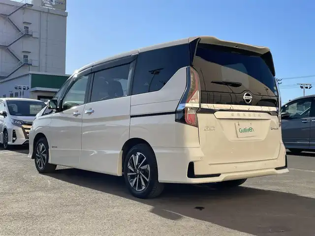 日産 セレナ e－パワー ハイウェイスター V 東京都 2020(令2)年 6.5万km ブリリアントホワイトパール 純正ナビ　/Bluetooth　/CD　/DVD　/TV　/USB　/全周囲カメラ　/両側電動スライドドア　/ドライブレコーダー　/クルーズコントロールシステム　/ETC　/BSM　/純正フロアマット　/純正アルミホイール/ABS/横滑り防止装置/コーナーセンサー/レーンアシスト/オートライト/衝突被害軽減システム