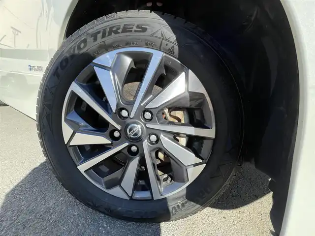 日産 セレナ e－パワー ハイウェイスター V 東京都 2020(令2)年 6.5万km ブリリアントホワイトパール 純正ナビ　/Bluetooth　/CD　/DVD　/TV　/USB　/全周囲カメラ　/両側電動スライドドア　/ドライブレコーダー　/クルーズコントロールシステム　/ETC　/BSM　/純正フロアマット　/純正アルミホイール/ABS/横滑り防止装置/コーナーセンサー/レーンアシスト/オートライト/衝突被害軽減システム