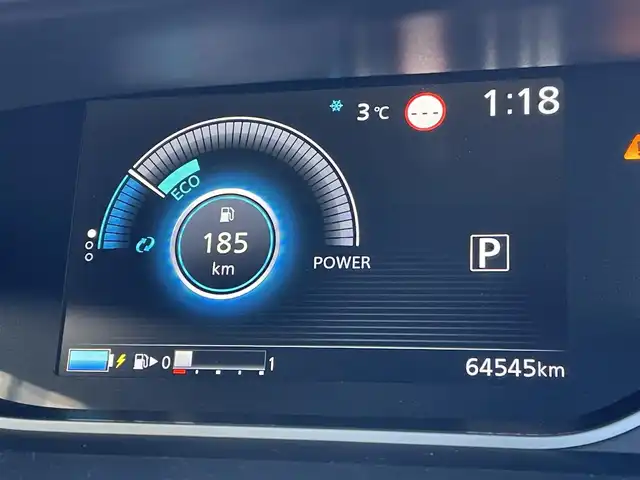 日産 セレナ e－パワー ハイウェイスター V 東京都 2020(令2)年 6.5万km ブリリアントホワイトパール 純正ナビ　/Bluetooth　/CD　/DVD　/TV　/USB　/全周囲カメラ　/両側電動スライドドア　/ドライブレコーダー　/クルーズコントロールシステム　/ETC　/BSM　/純正フロアマット　/純正アルミホイール/ABS/横滑り防止装置/コーナーセンサー/レーンアシスト/オートライト/衝突被害軽減システム