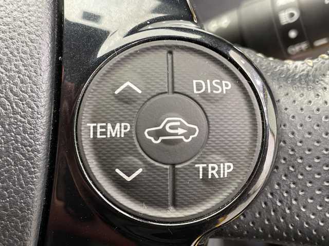 トヨタ アクア G G’s 栃木県 2017(平29)年 3.1万km イエロー 純正SDナビ/(CD/ワンセグTV/Bluetooth/SD/AUX)/バックカメラ/ビルトインETC/前方ドライブレコーダー/ハーフレザーシート/シーケンシャルウィンカー/オートライト/LEDヘッドライト/横滑り防止装置/フォグランプ/スマートキー/プッシュスタート/ステアリングスイッチ/革巻きステアリング/ウィンカーミラー/１７インチ純正アルミホイール/純正フロアマット/社外スプリング