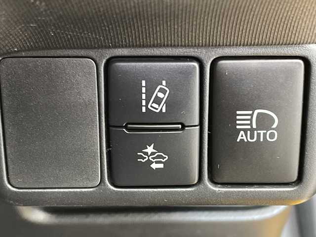 トヨタ アクア G G’s 栃木県 2017(平29)年 3.1万km イエロー 純正SDナビ/(CD/ワンセグTV/Bluetooth/SD/AUX)/バックカメラ/ビルトインETC/前方ドライブレコーダー/ハーフレザーシート/シーケンシャルウィンカー/オートライト/LEDヘッドライト/横滑り防止装置/フォグランプ/スマートキー/プッシュスタート/ステアリングスイッチ/革巻きステアリング/ウィンカーミラー/１７インチ純正アルミホイール/純正フロアマット/社外スプリング