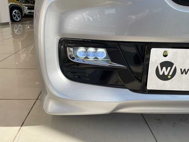 ホンダ Ｎ ＢＯＸ カスタム G L ホンダセンシング 埼玉県 2018(平30)年 4万km ルナシルバーM ホンダセンシング /メモリナビ/　　CD/DVD/BT/フルセグ /バックカメラ /片側パワースライドドア /レーダークルーズコントロール /LEDオートライト /純正14インチアルミホイール /純正ETC /禁煙車