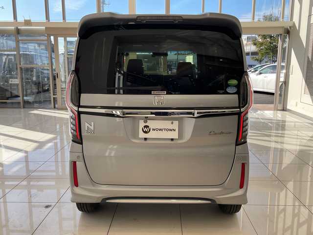 ホンダ Ｎ ＢＯＸ カスタム G L ホンダセンシング 埼玉県 2018(平30)年 4万km ルナシルバーM ホンダセンシング /メモリナビ/　　CD/DVD/BT/フルセグ /バックカメラ /片側パワースライドドア /レーダークルーズコントロール /LEDオートライト /純正14インチアルミホイール /純正ETC /禁煙車