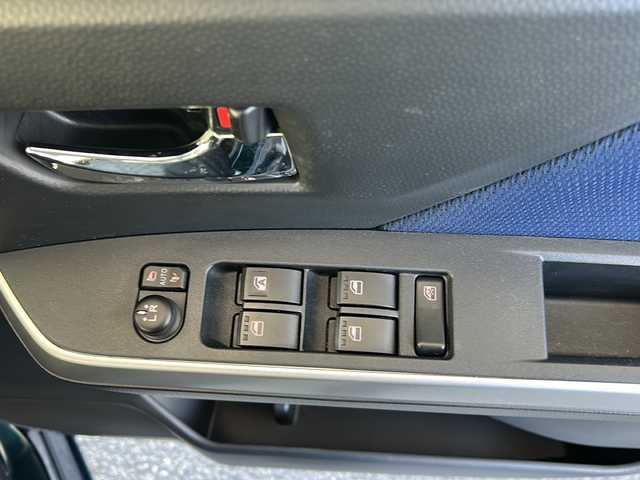 ダイハツ トール カスタムG ターボ SAⅢ 東京都 2019(平31)年 0.6万km レーザーブルークリスタルシャイン メモリナビ/全方位カメラ/フルセグテレビ/両側パワースライドドア/ETC/クルーズコントロール/プッシュスタート/アイドリングストップ/BT/CD/DVD/USB/HDMI/オートハイビーム/クリアランスソナー/衝突被害軽減ブレーキ/VSC