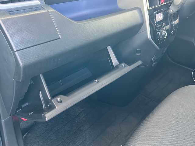 ダイハツ トール カスタムG ターボ SAⅢ 東京都 2019(平31)年 0.6万km レーザーブルークリスタルシャイン メモリナビ/全方位カメラ/フルセグテレビ/両側パワースライドドア/ETC/クルーズコントロール/プッシュスタート/アイドリングストップ/BT/CD/DVD/USB/HDMI/オートハイビーム/クリアランスソナー/衝突被害軽減ブレーキ/VSC