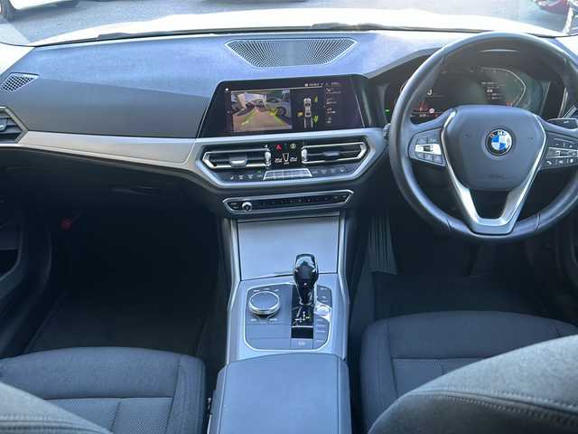 ＢＭＷ ３２０ｉ